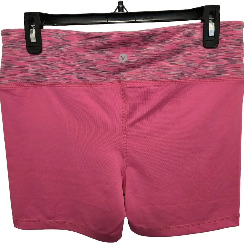 NWOT‎ Velocity Women’s Size Large Activewear Shorts